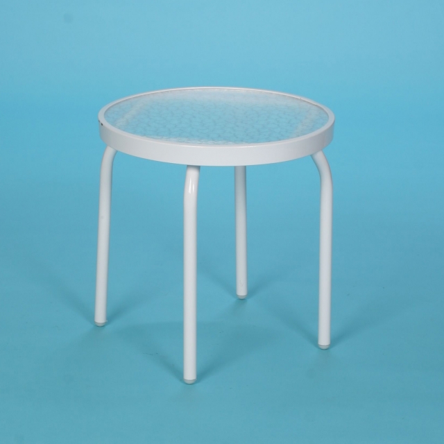 18" round acrylic side table